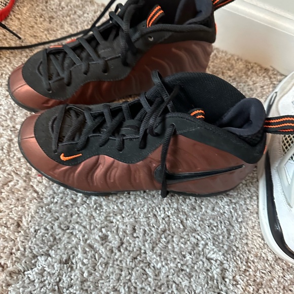 nike foamposite size 3